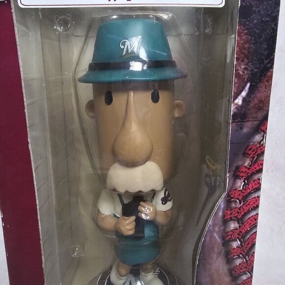 Milwaukee Brewers Forever Styles Legends of the Diamond Bobblehead - Picture 3 of 7